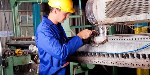 30 jobs that are quickly disappearing in the US