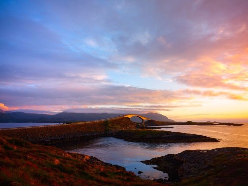 28 incredible roads to drive in your lifetime
