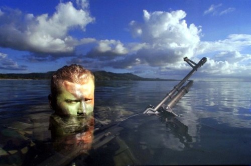 Here's the technique Navy SEALs use to overcome fear and adversity
