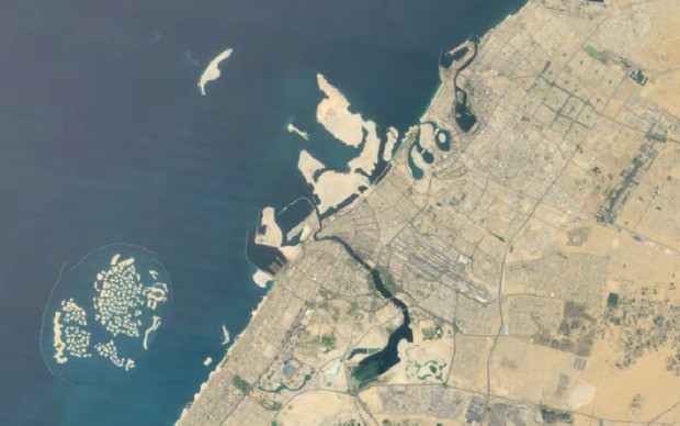 A Terrifying, Fascinating Timelapse of 30 Years of Human Impact on Earth