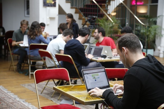 The Distinct Personality of Entrepreneurial Cities