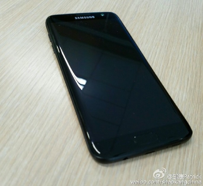 Samsung rips off iPhone’s jet black finish for Galaxy S7 edge