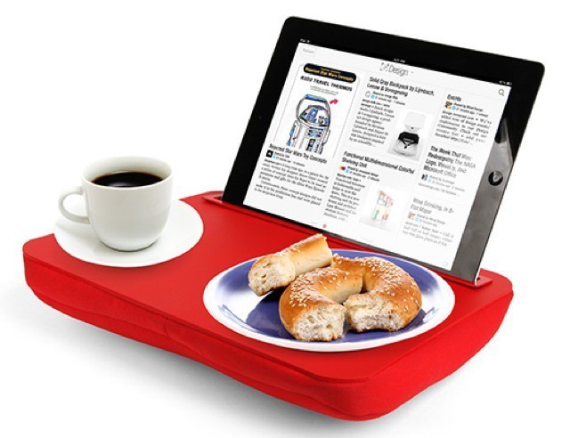 iPad Lunch Tray Brings TV Dinners Into The 21st Century