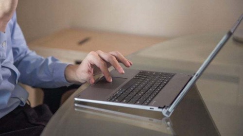 First iPad Pro keyboard case with trackpad hopes to launch this winter