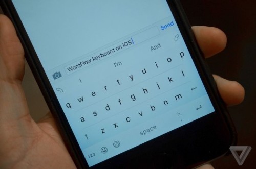 Microsoft’s iPhone keyboard has a slick one-hand mode