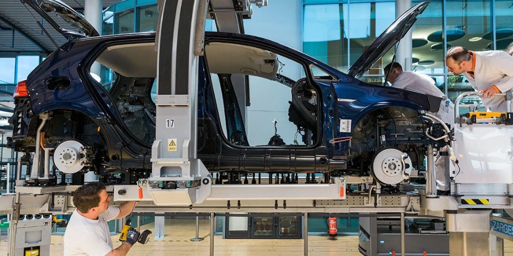 Volkswagen extends E-Golf production until September, according to VW internal document - Electrek