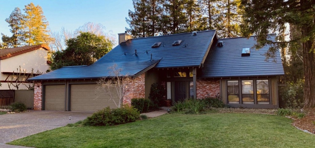 Elon Musk: Tesla's next 'killer product' is Solar Roof - Electrek