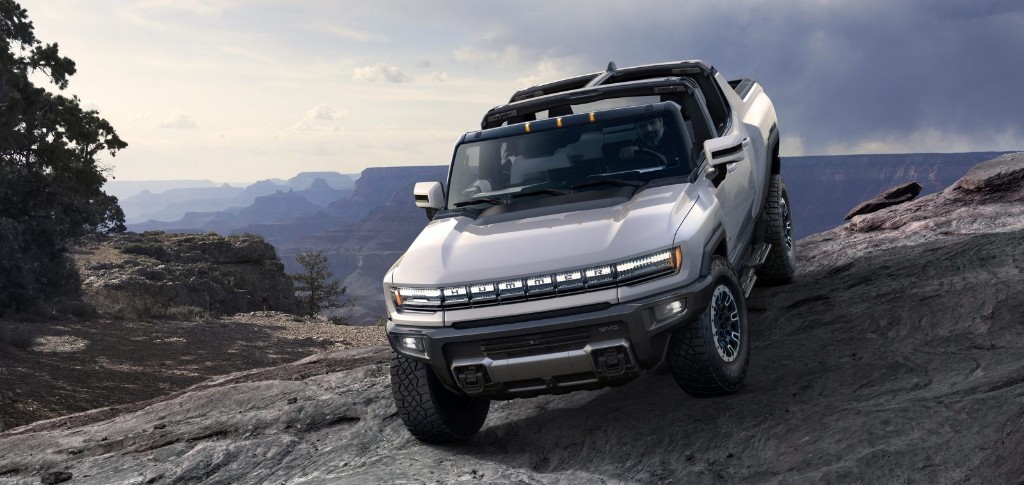 GM unveils Hummer EV: 350-mile electric supertruck with $80,000 super price tag - Electrek