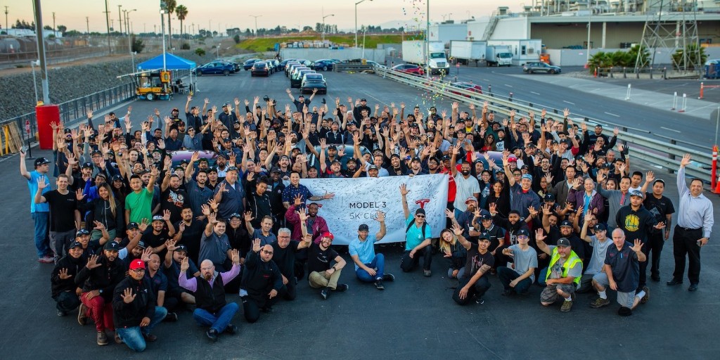 Tesla's meteorite rise is making a lot of employees very rich - Electrek