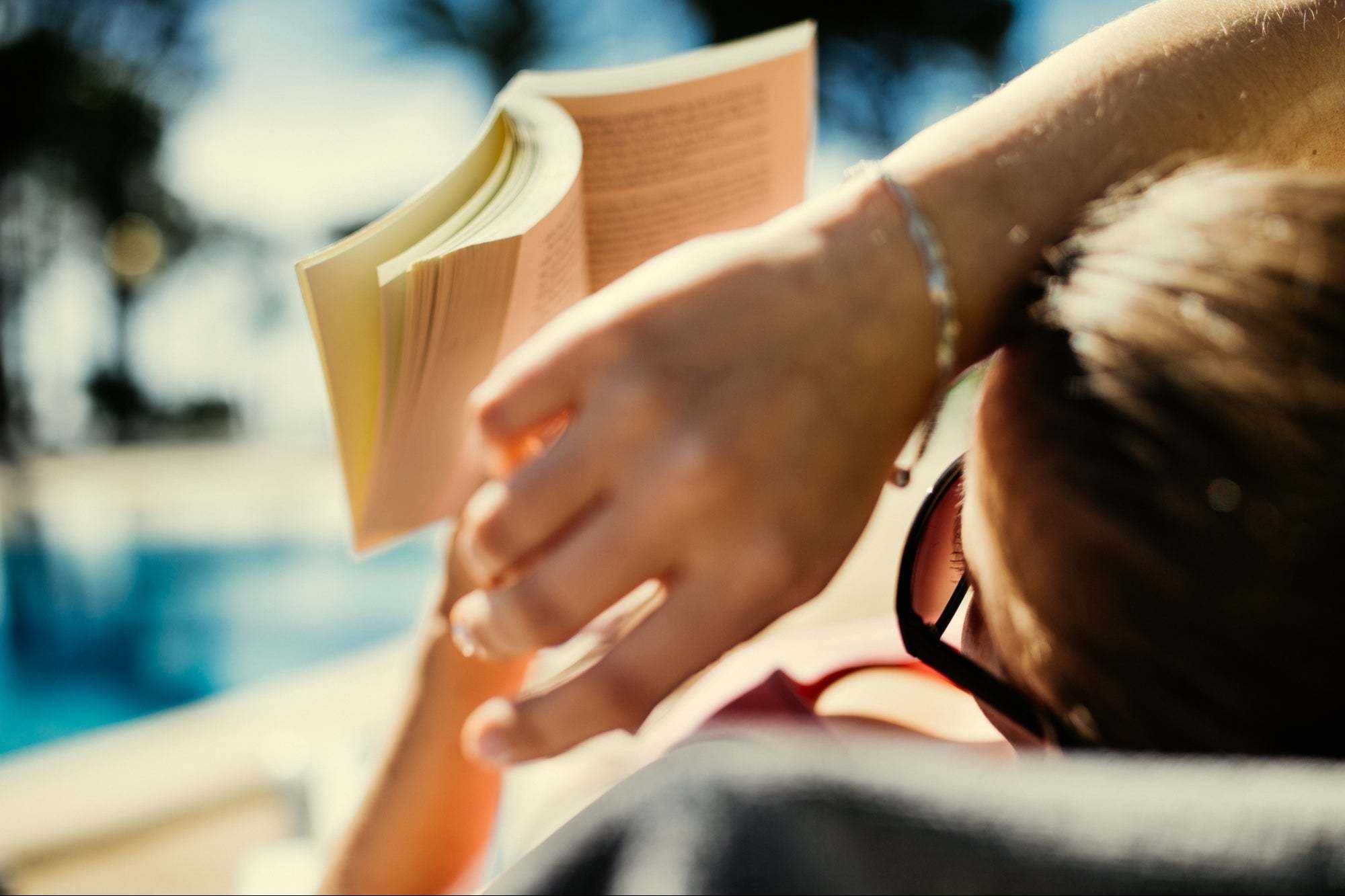 12 Productivity and Time-Management Books to Read this Summer