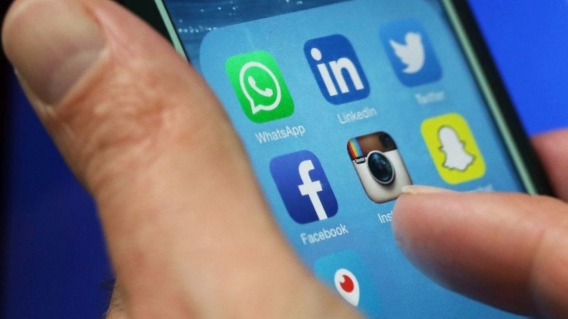 8 Tips to Grow Your Business Using Social Media