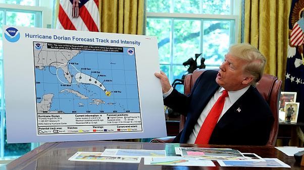 Family feud: Top gov't weather agency hits own forecasters for contradicting Trump on hurricane