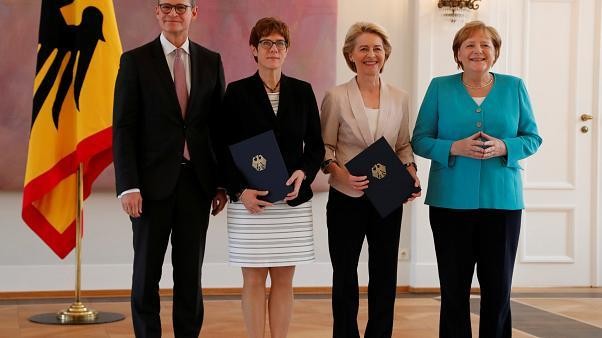 AKK, delfín de Merkel y nueva ministra de Defensa de Alemania