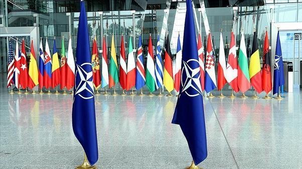 NATO Irak'taki askeri personelinin yerini geçici olarak değiştirdi