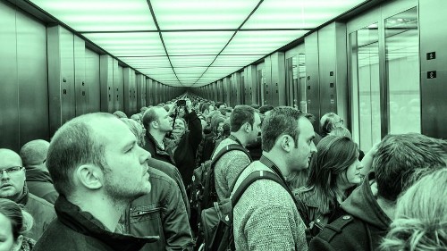 6 Steps To Turn Strangers Into Connections