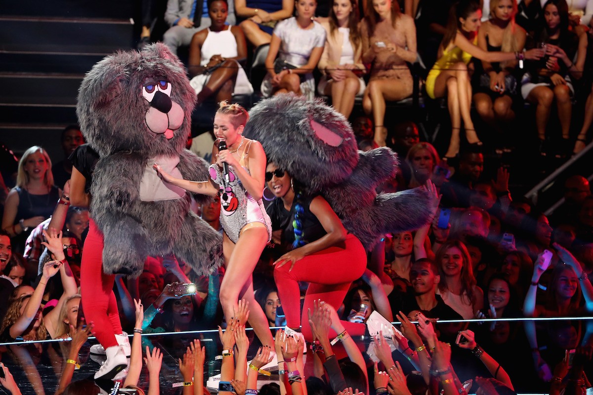 The Week in Review: Miley Mania