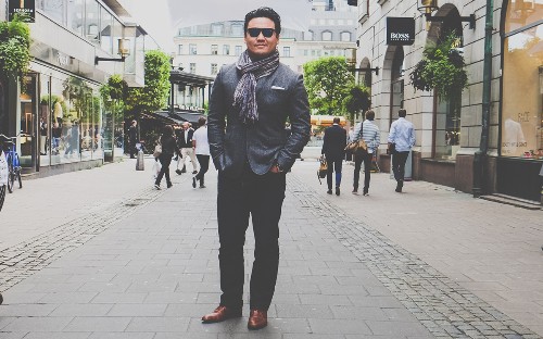 On the Red Couch with Gear Patrol Founder & Editor-in-Chief Eric Yang