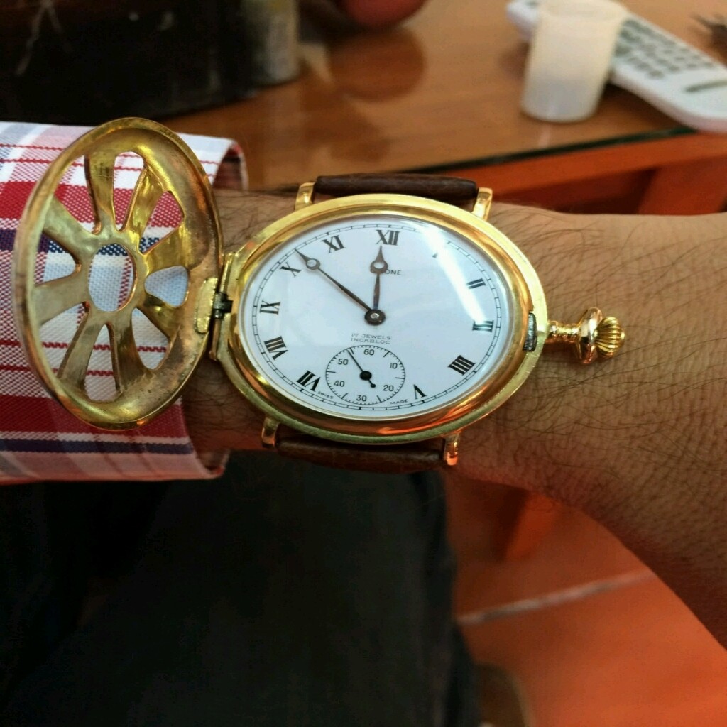 Vintage WATCHES - cover