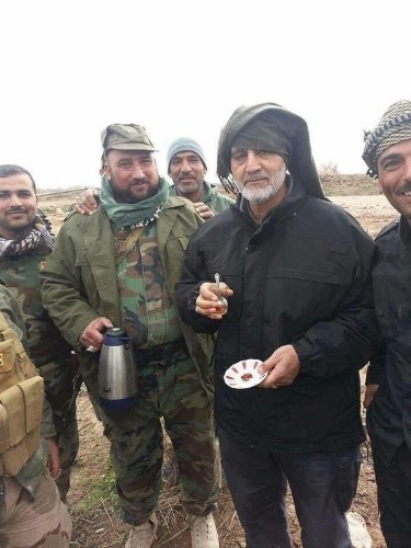 Here are photos of Iran's military mastermind drinking tea on the front lines of the war against ISIS