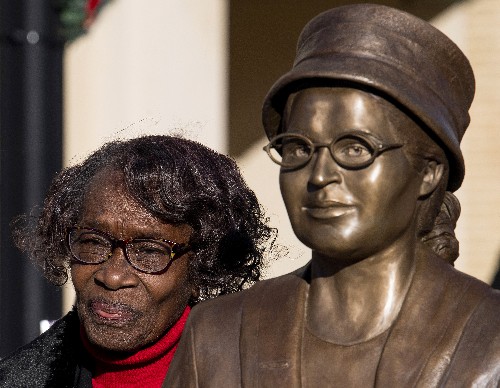 Alabama unveils statue of civil rights icon Rosa Parks
