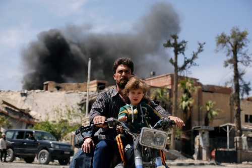 A Day in the Life of Douma, Syria: Pictures