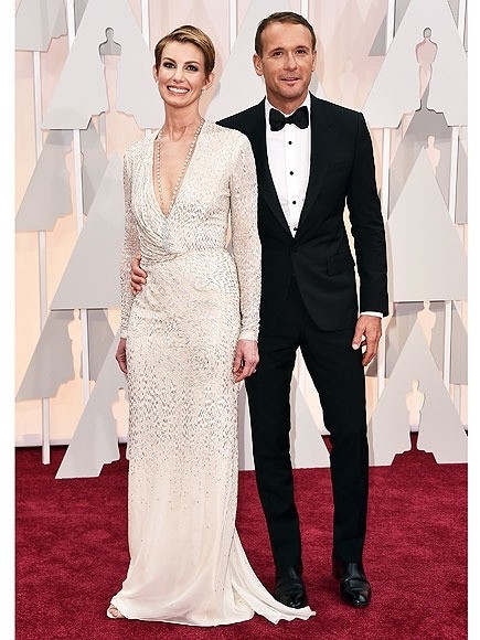 The Truth Behind Faith Hill's Neck Scar