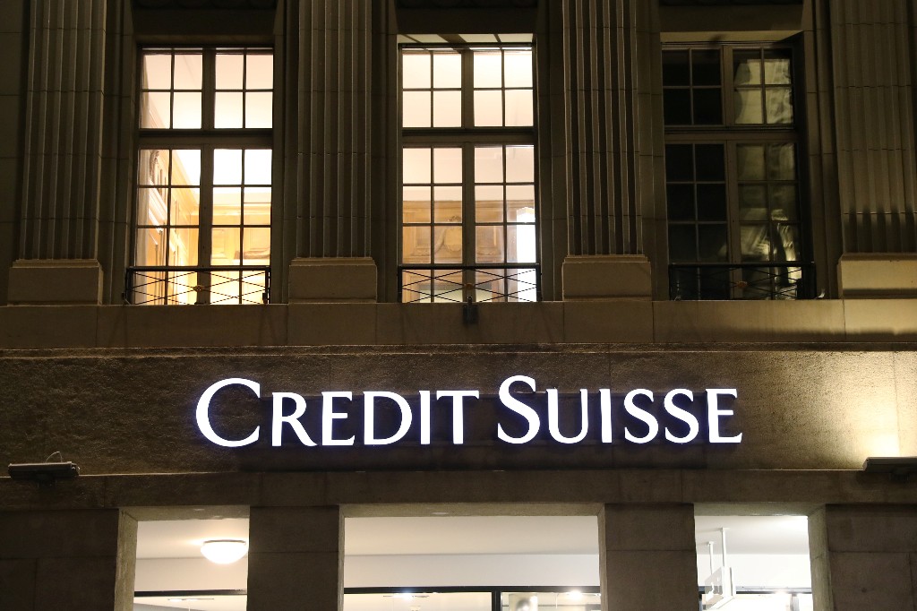Credit Suisse planning further hires in wealth, investment bank tie-up