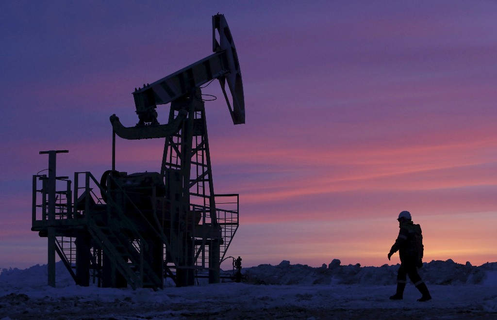 Oil prices rise on demand prospects as lockdowns start to ease