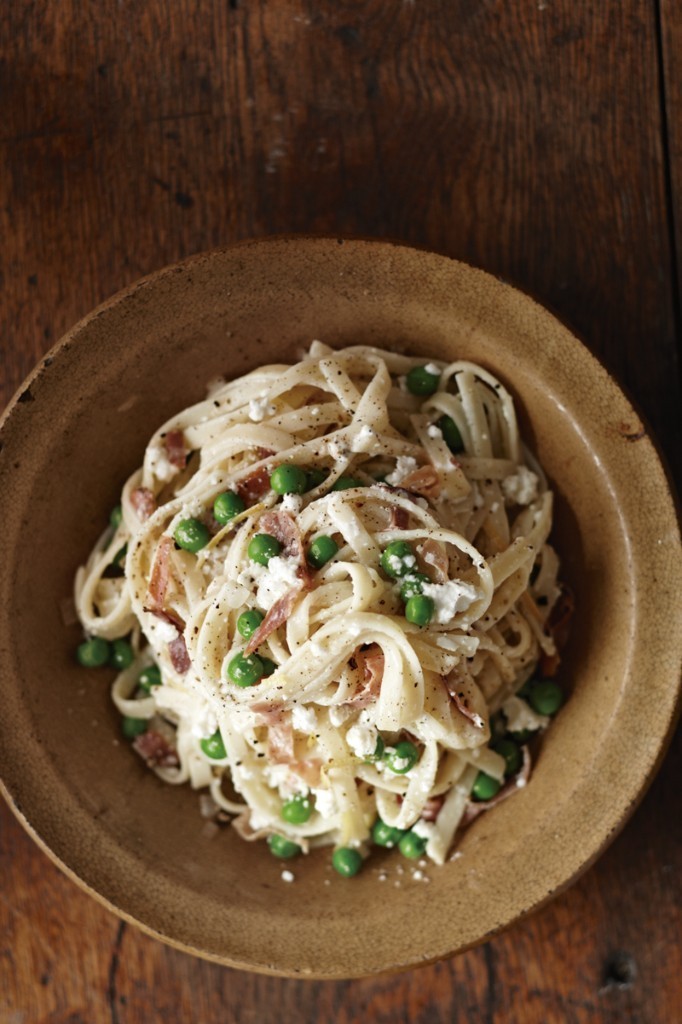 Fettuccine with Peas, Ricotta & Prosciutto
