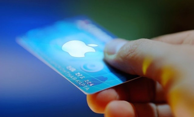 'Bank of Apple' Moves Closer With New Patent To Kill PayPal, Square