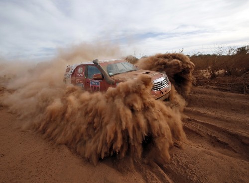 Dakar Rally Hits the Sand: Pictures
