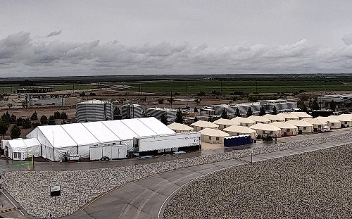 Desert detention camp for migrant kids still growing
