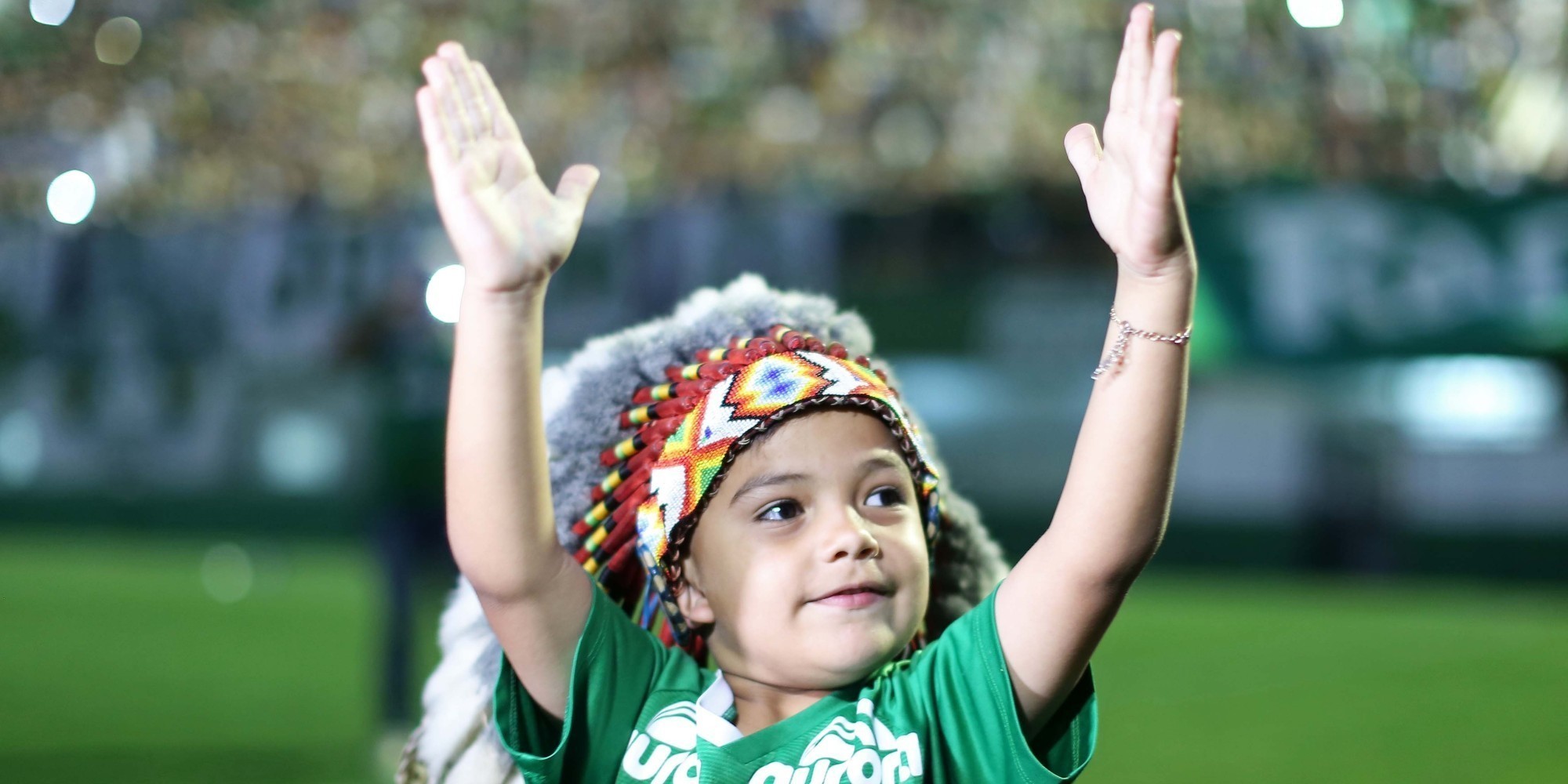 Chapecoense vai velar atletas no estádio. E o Atlético Nacional promete usar uniforme da Chape
