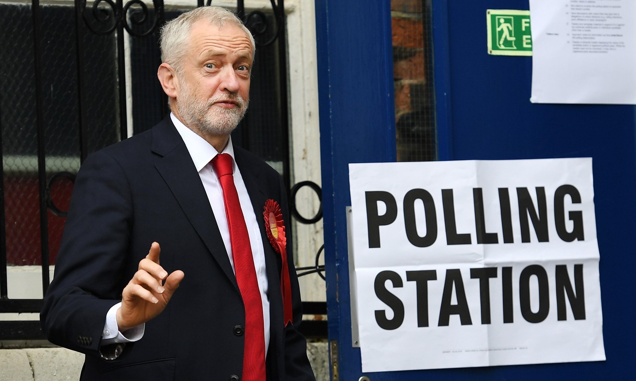 Only a quarter of older people would consider voting Labour, poll shows