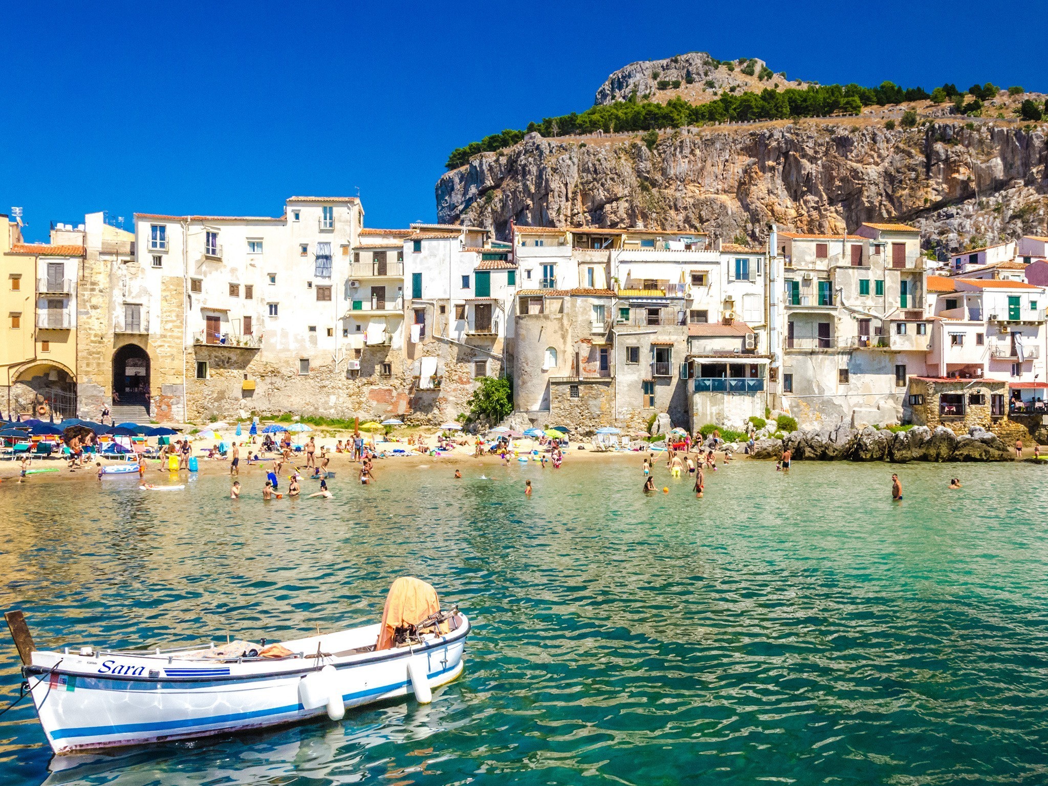 The 10 Most Romantic Small Towns in Italy
