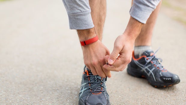 Why Fitness Bands Will Continue To Thrive In The Smartwatch Era