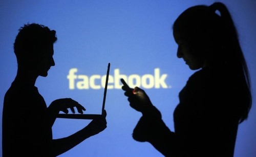 6 to Follow: Social Media Masters