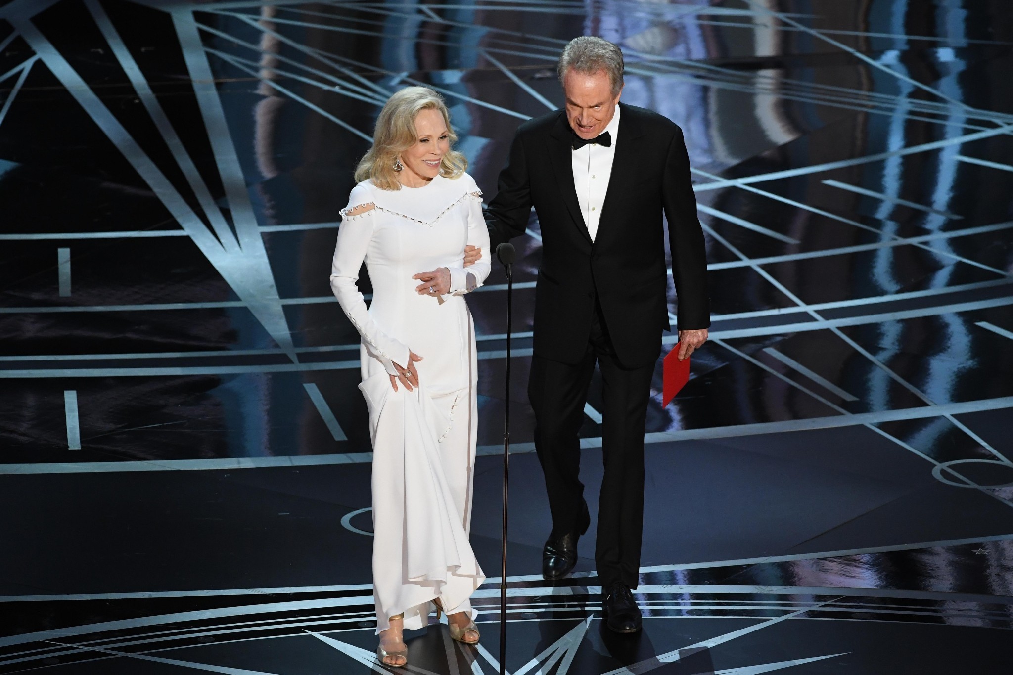 Anatomy of an Oscars fiasco: how La La Land was mistakenly announced as best picture