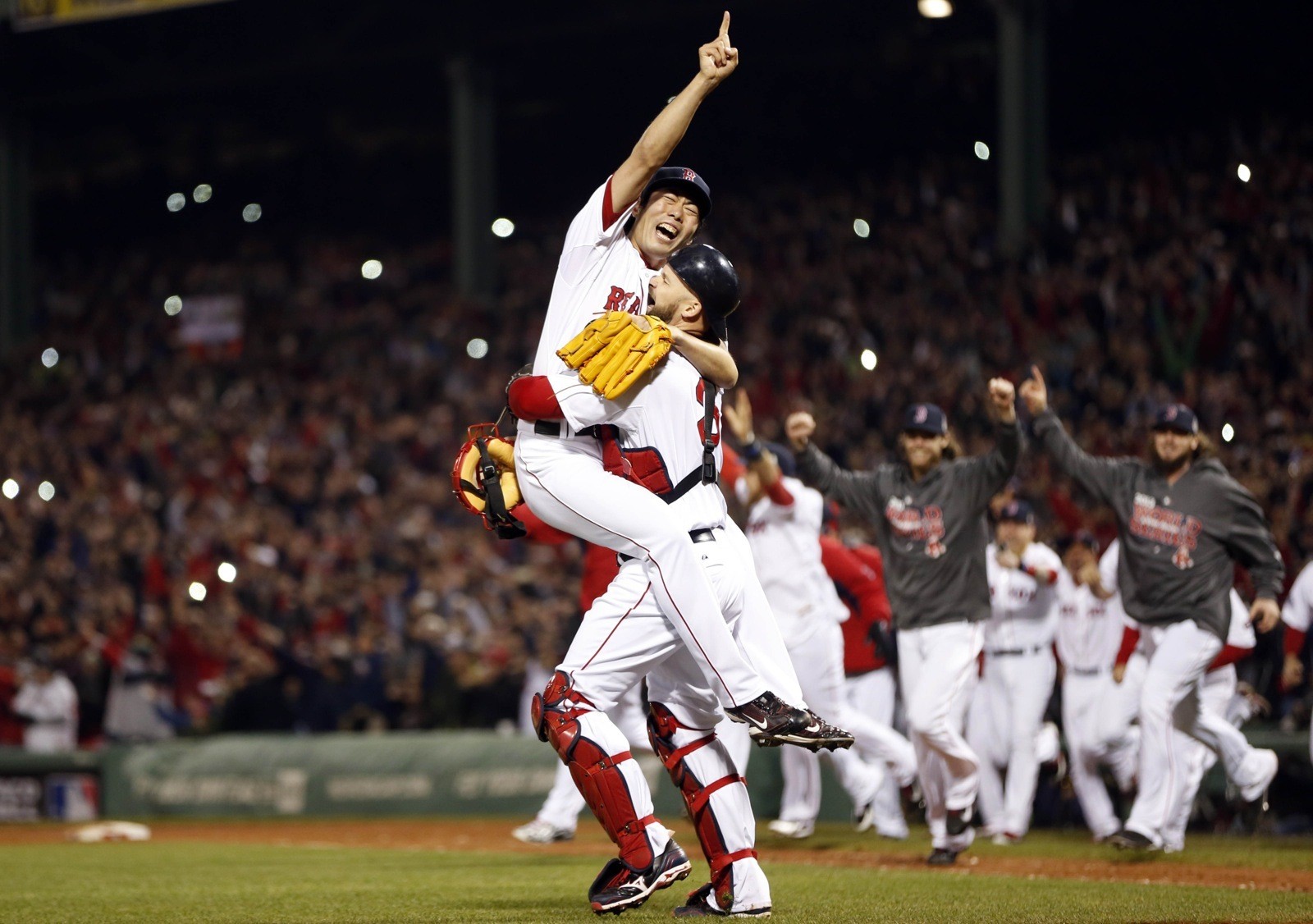 Game 6 in Pictures