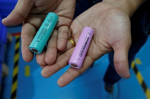 China's recyclers eye looming electric vehicle battery mountain