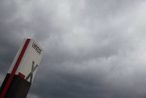 Lanxess to buy Chemtura for about $2.12 billion in cash