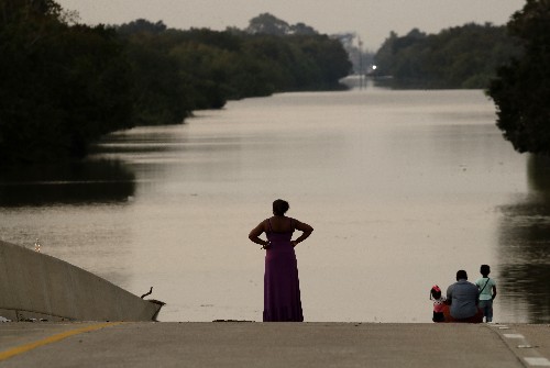 AP-NORC Poll: Disasters influence thinking on climate change