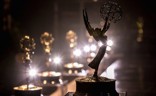 5 Topics for Emmy Awards 2016