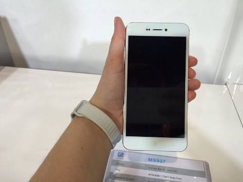 A Chinese Company Made This Super Cheap Android Phone That Looks Exactly Like The iPhone 6