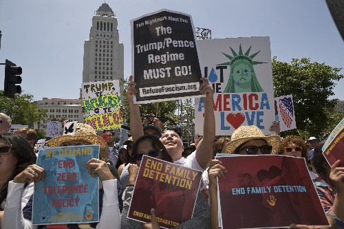 Protesters flood US cities to fight Trump immigration policy
