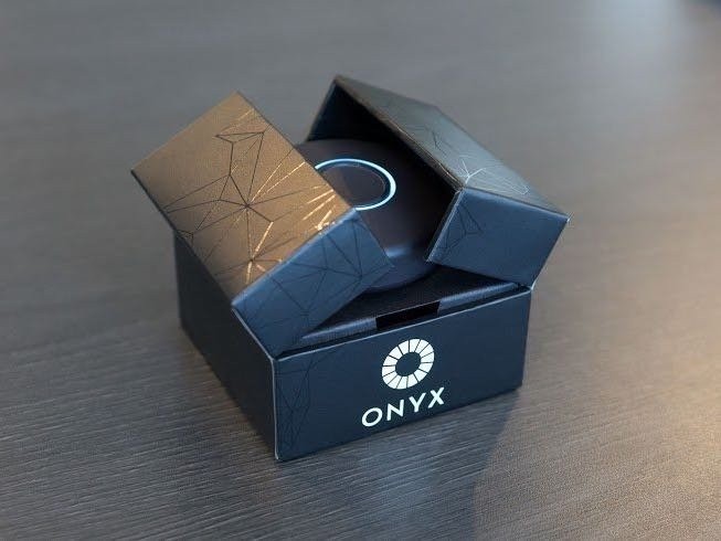 This Is The Onyx, A Real-Time Wearable Communicator Inspired By 'Star Trek'
