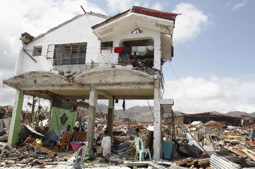 Typhoon Haiyan in Pictures