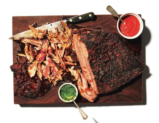 How to Throw a Stress-Free Super Bowl Party