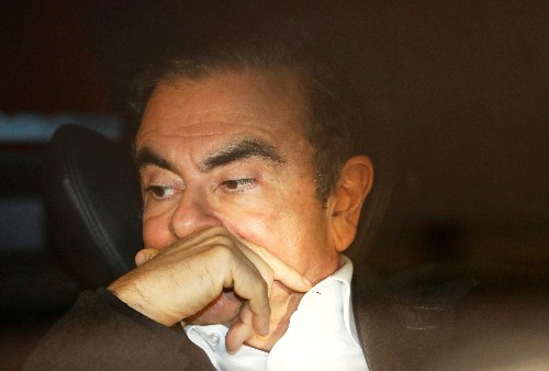 Le procès de Carlos Ghosn au Japon devrait commencer en septembre, selon NHK