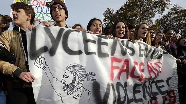 Schools barricaded in Paris in anger over alleged police brutality